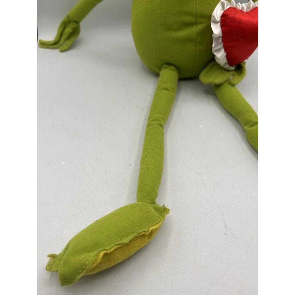 Disney Rare‎ Valentine's Kermit The Frog w/Red Heart Plush Just Play Plush 21